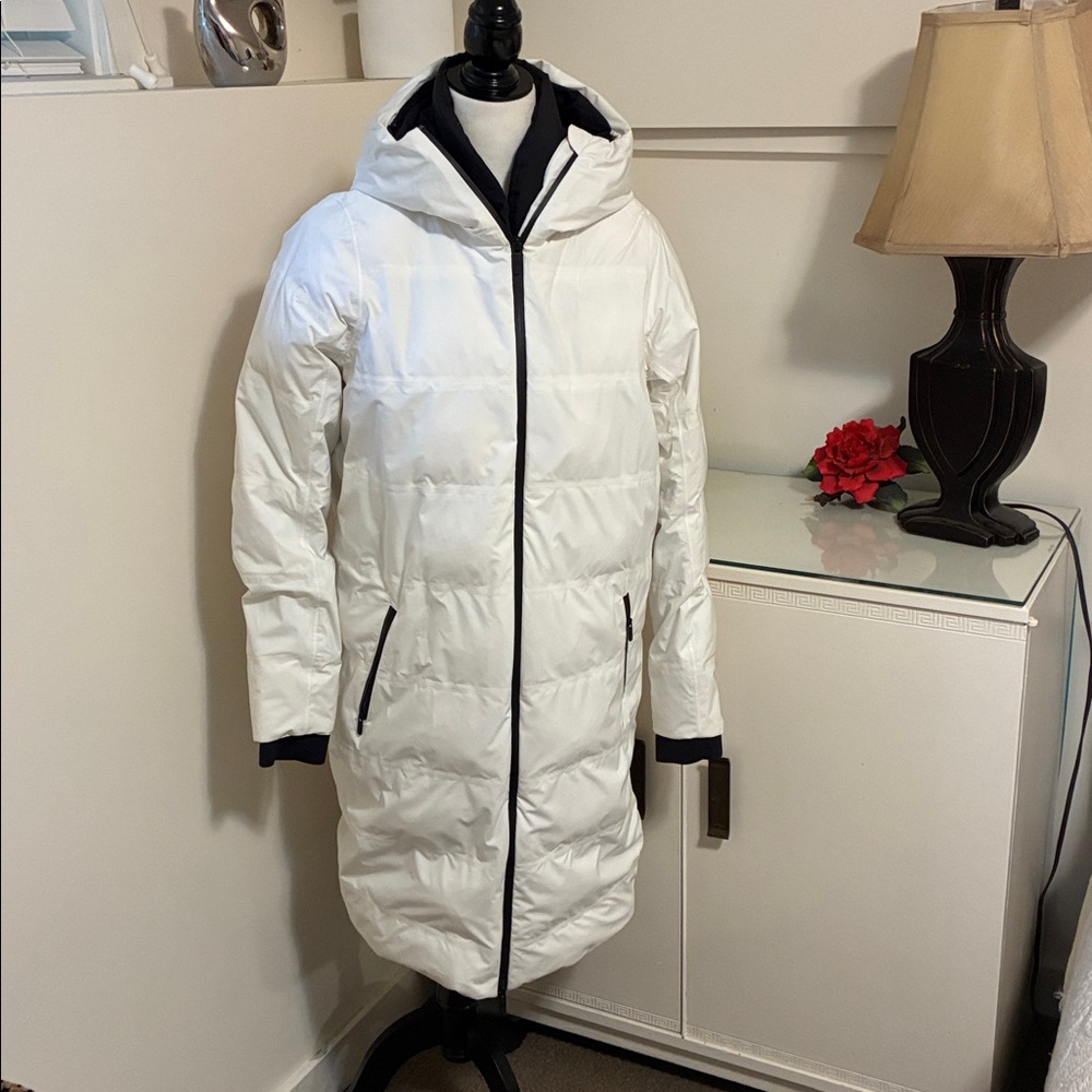 Lululemon Goose Down Parka Size 4